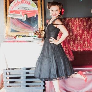 1950s XS Unique Vintage Black Tulle Midi Dress